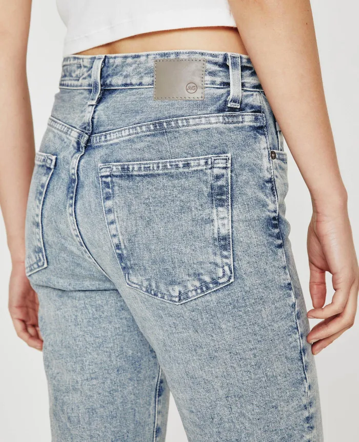 AG Jeans Denim Women Kinsley MOONWASH HIGH DESERT AG Jeans Denim Women Kinsley MOONWASH HIGH DESERT