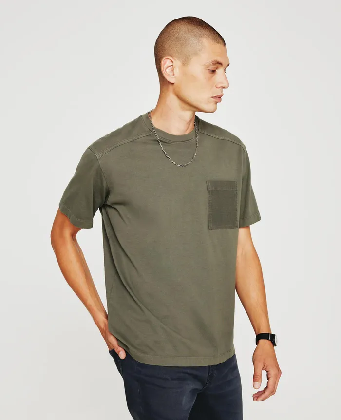 AG Jeans Tees Men Shane Crew ARMORY GREEN AG Jeans Tees Men Shane Crew ARMORY GREEN