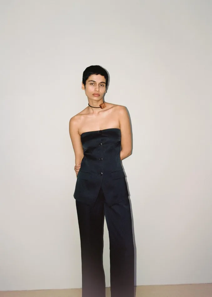 Alessa Tailored TechSatin Vest Black Women Nanushka Tops