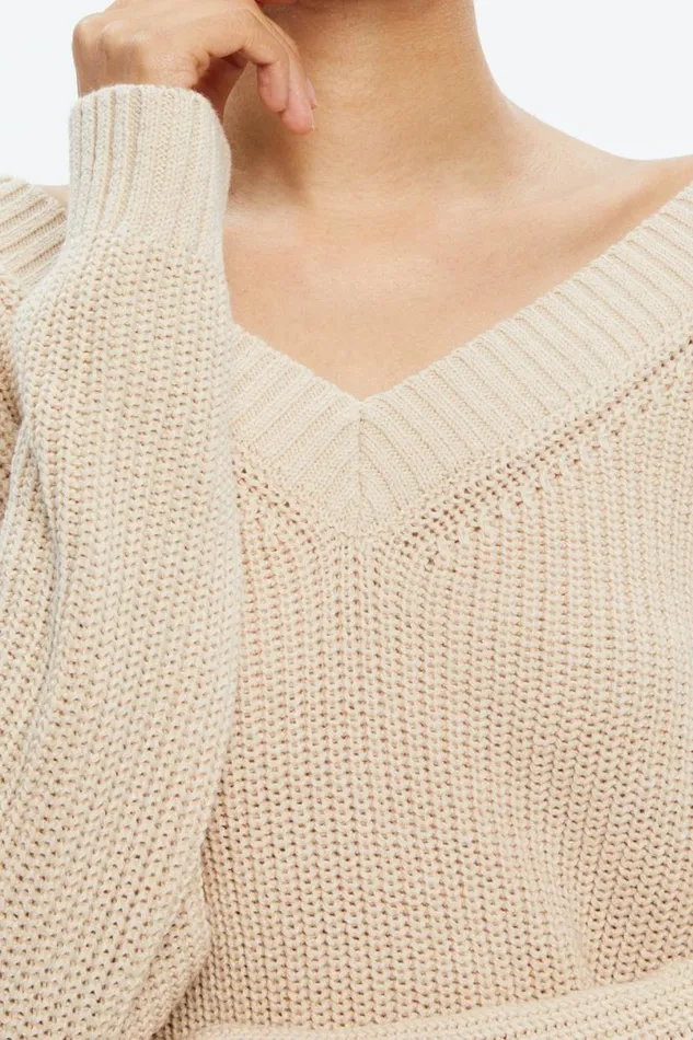Alice Olivia Alita Relaxed V Neck Pullover Oatmeal Heather Women Sweaters