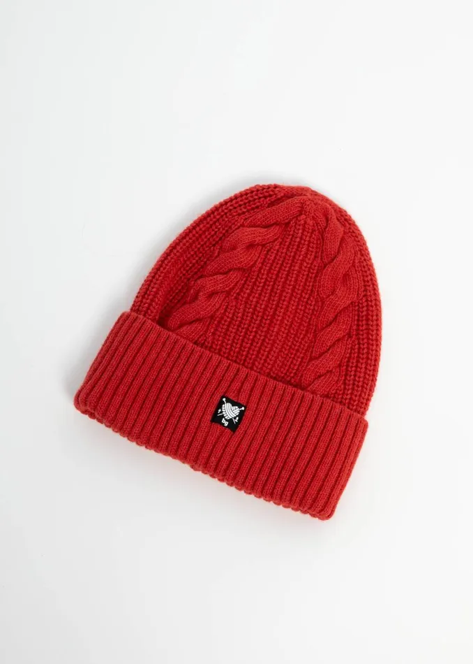 Blutsgeschwister Knitted Hat Lady Mary Aran Red Women Other Accessoires