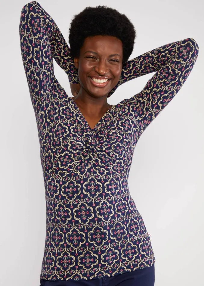 Blutsgeschwister Longsleeve Hot Knot Lacy Blue Women Tops