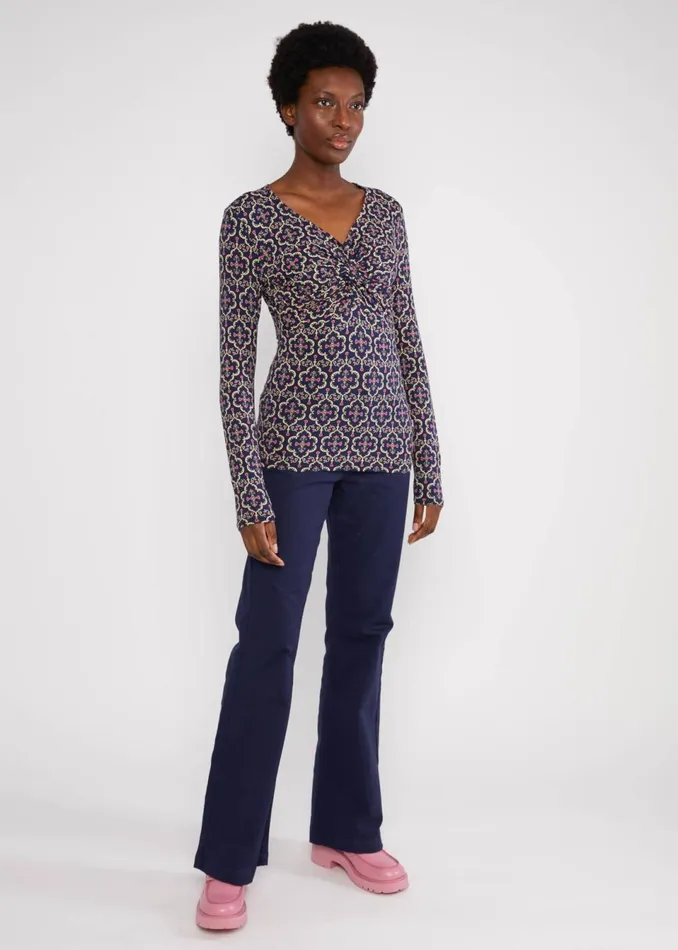 Blutsgeschwister Longsleeve Hot Knot Lacy Blue Women Tops