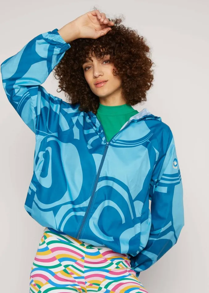 Blutsgeschwister Ultralight Windbreaker Easy Breezy Blue Women Jackets and Coats