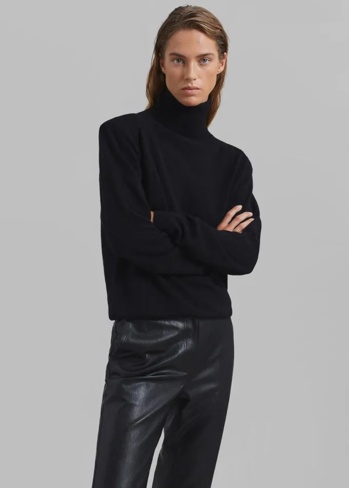 Clothing Women The Frankie Shop Ines Thin Padded Turtleneck 8211 Black