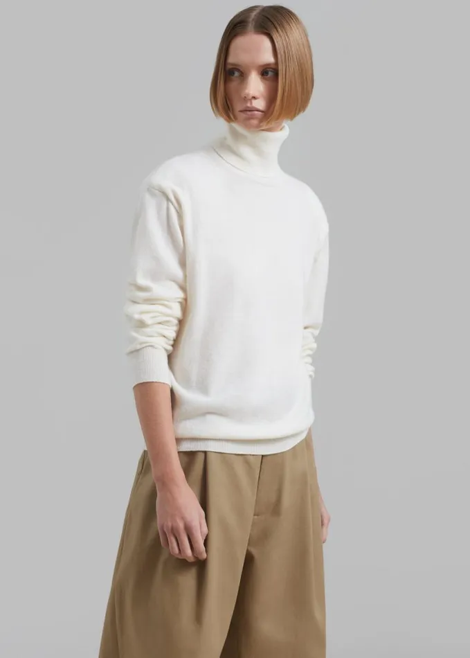 Clothing Women The Frankie Shop Ines Thin Padded Turtleneck 8211 Ivory