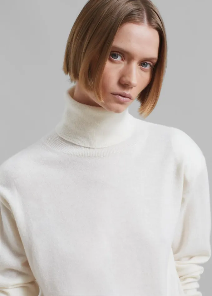 Clothing Women The Frankie Shop Ines Thin Padded Turtleneck 8211 Ivory
