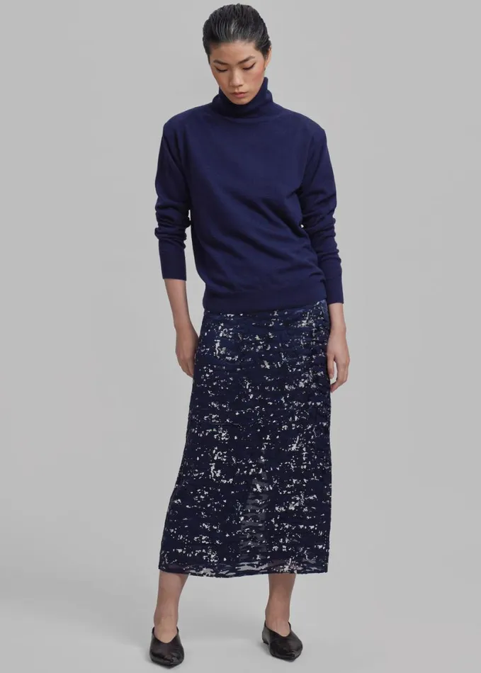 Clothing Women The Frankie Shop Ines Thin Padded Turtleneck 8211 Navy