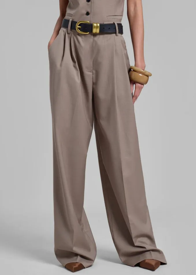 Clothing Women The Frankie Shop Jorae Pleated Trousers 8211 Taupe