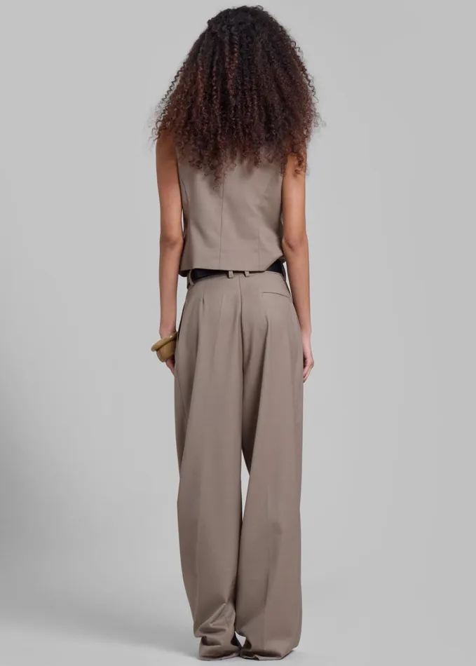 Clothing Women The Frankie Shop Jorae Pleated Trousers 8211 Taupe