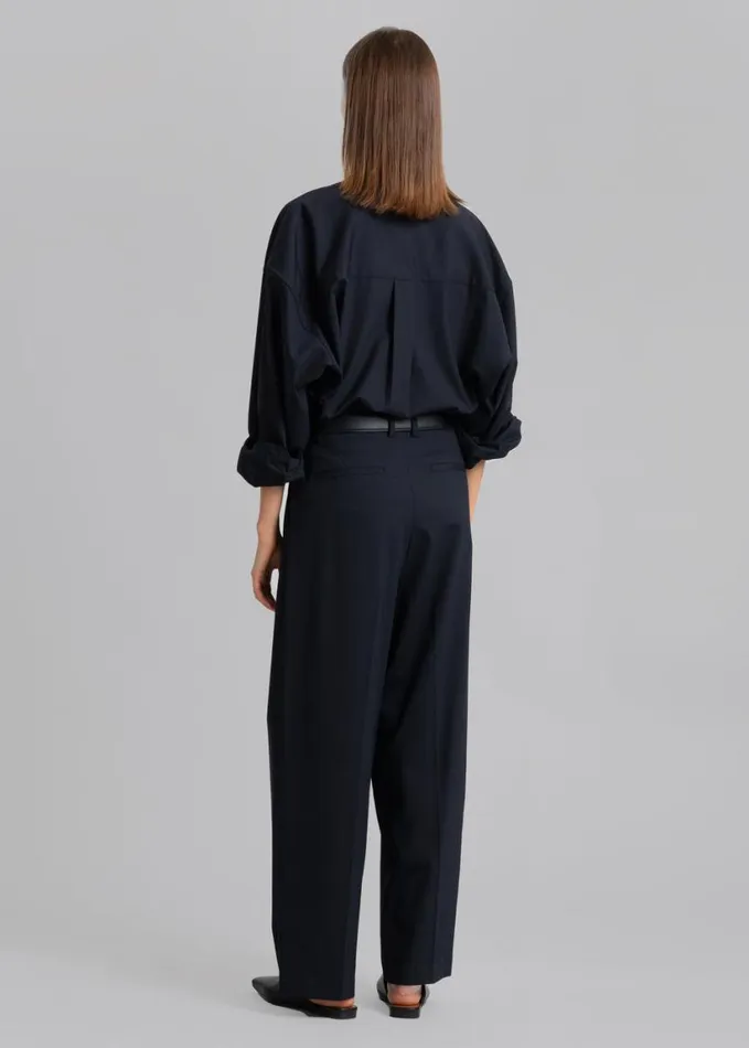 Clothing Women The Frankie Shop Jour Pleated Pants 8211 Deep Navy