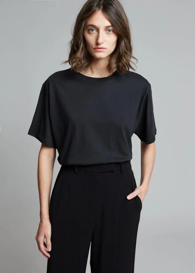 Clothing Women The Frankie Shop Lilou Simple Tee 8211 Black