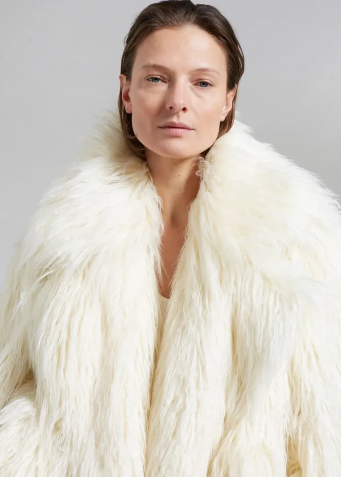 Clothing Women The Frankie Shop Liza Short Faux Fur Coat 8211 Off White