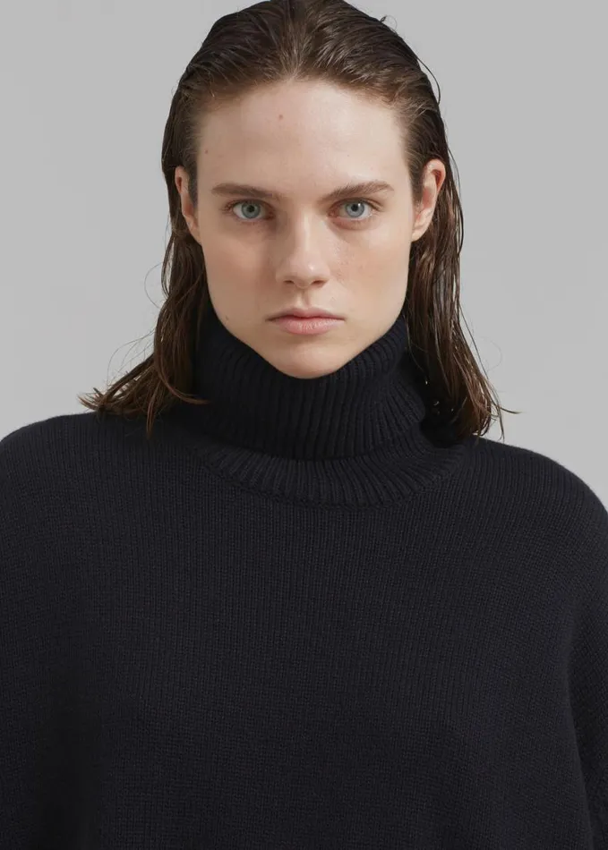 Clothing Women The Frankie Shop Rhea Trapeze Turtleneck 8211 Black