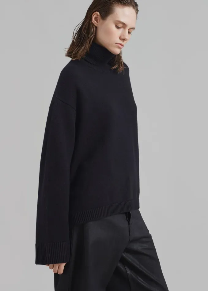 Clothing Women The Frankie Shop Rhea Trapeze Turtleneck 8211 Black
