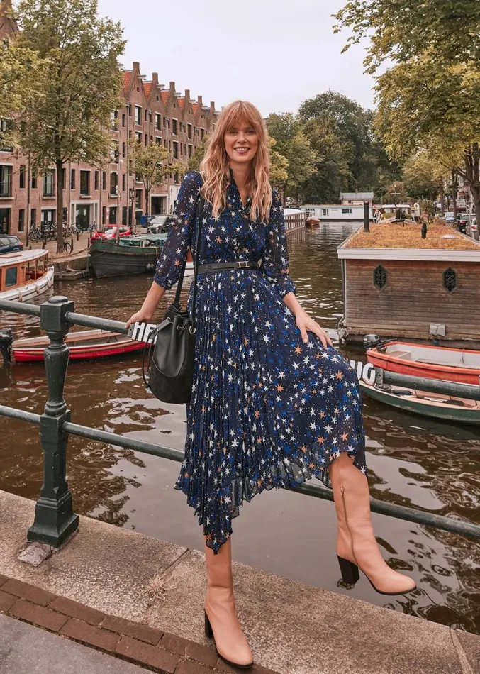 Dani Star Pleated Dress Navy Women Phase Eight Dresses