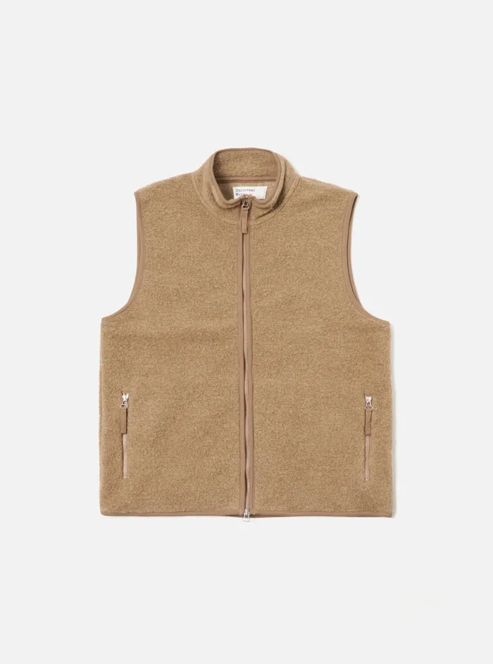 Fleece Men Universal Works Universal Works Climbing Gilet In Sand Teddy Fleece