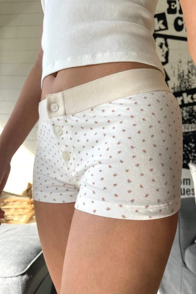 Floral Boyshort Underwear White Peach Floral Women Brandy Melville Intimates