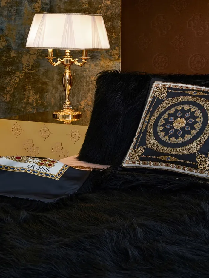 GUESS Home Helma Blanket Brown 8211 Women
