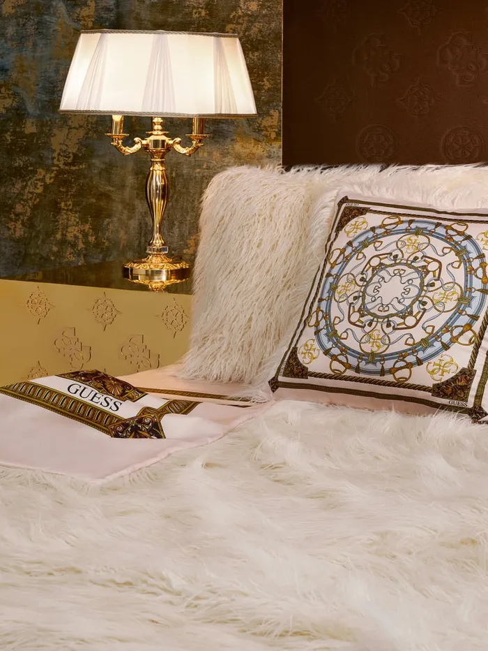 GUESS Home Helma Blanket Brown 8211 Women