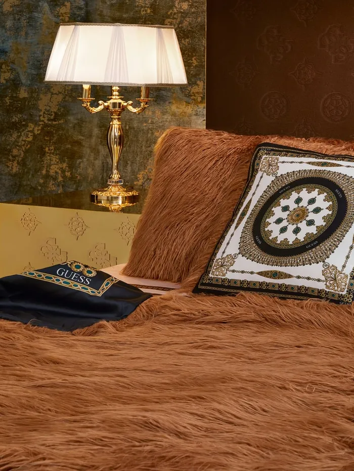 GUESS Home Helma Blanket Brown 8211 Women