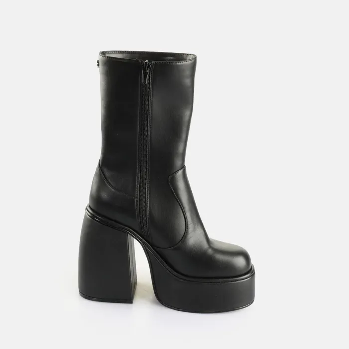 Heart Boot Riv Black Buffalo Boots and AnkleBoots