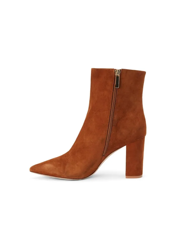 L039Agence Boots and Booties Women Theodora Bootie Buckskin Suede L039Agence Boots and Booties Women Theodora Bootie Buckskin Suede