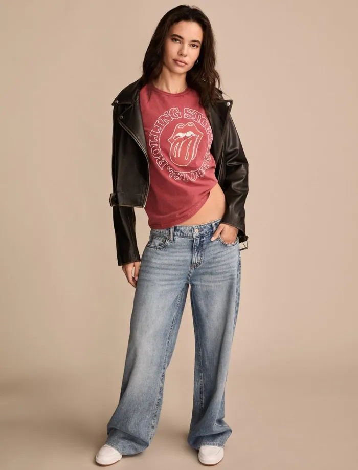 Lucky Brand Graphic Tees Women Rolling Stones 78 Tour Classic Crew Brick Red
