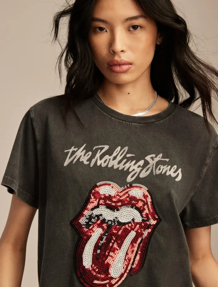 Lucky Brand Graphic Tees Women Rolling Stones Sequin Boyfriend Tee Pirate Black