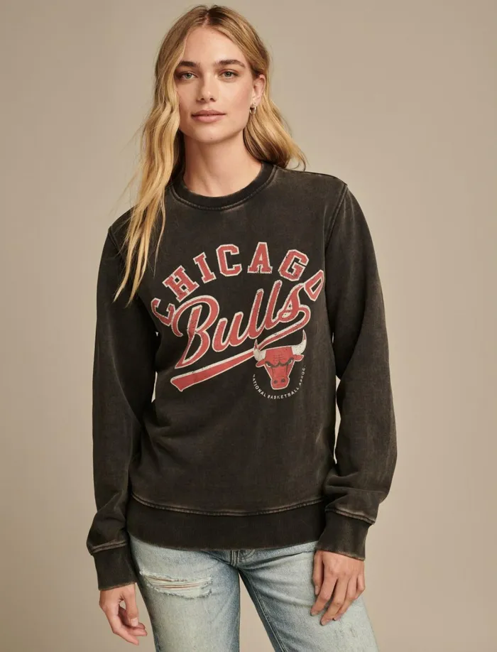 Lucky Brand Sweaters and Sweatshirts Women Bulls Crew Neck Sweatshirt 001 Black