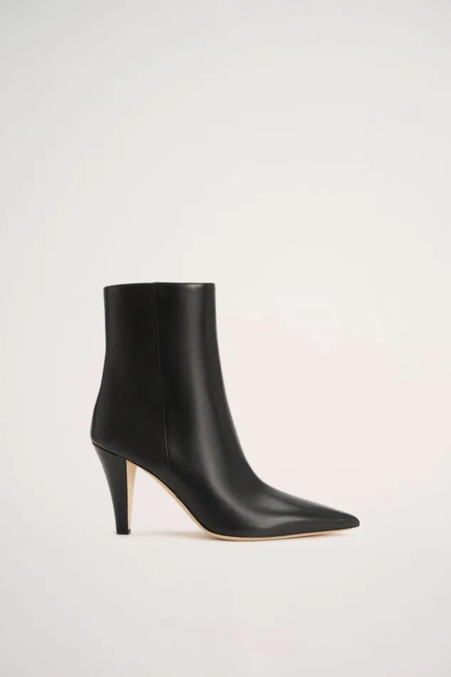 Luisa Spagnoli Shoes And Accessories Unicorno 8211 Leather Ankle Boots Black 8211 Women