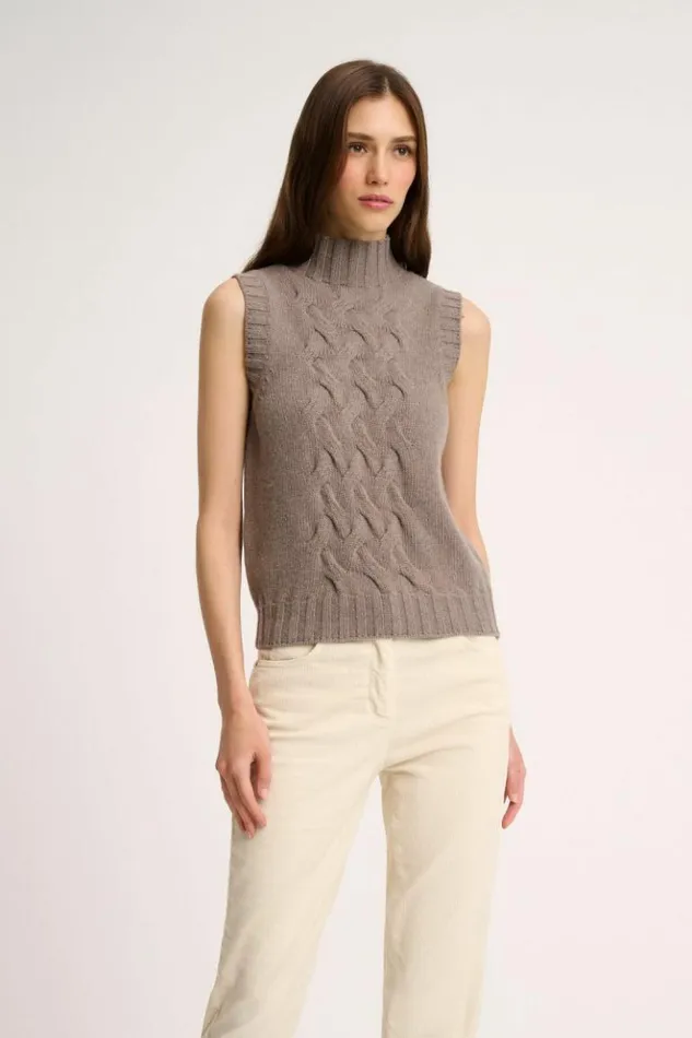Luisa Spagnoli Tops And TShirts Chiusura 8211 High Neck Vest 8211 Women Luisa Spagnoli Tops And TShirts Chiusura 8211 High Neck Vest 8211 Women