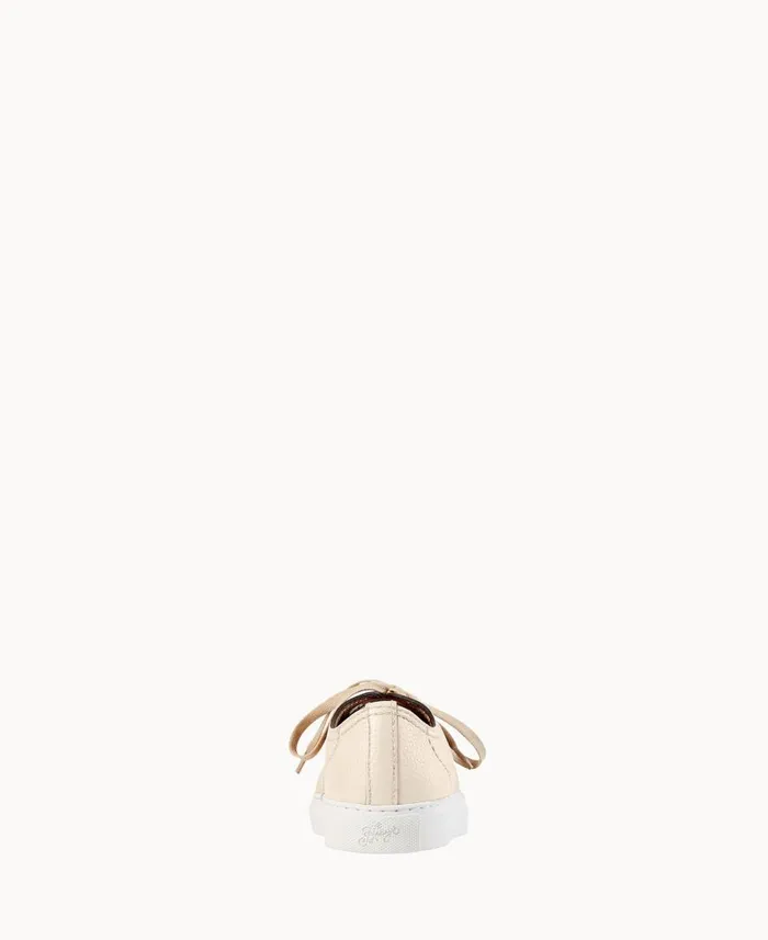 ManWoman Henrys Women039s Lewis Lace Up White Dooney and Bourke Shoes ManWoman Henrys Women039s Lewis Lace Up White Dooney and Bourke Shoes