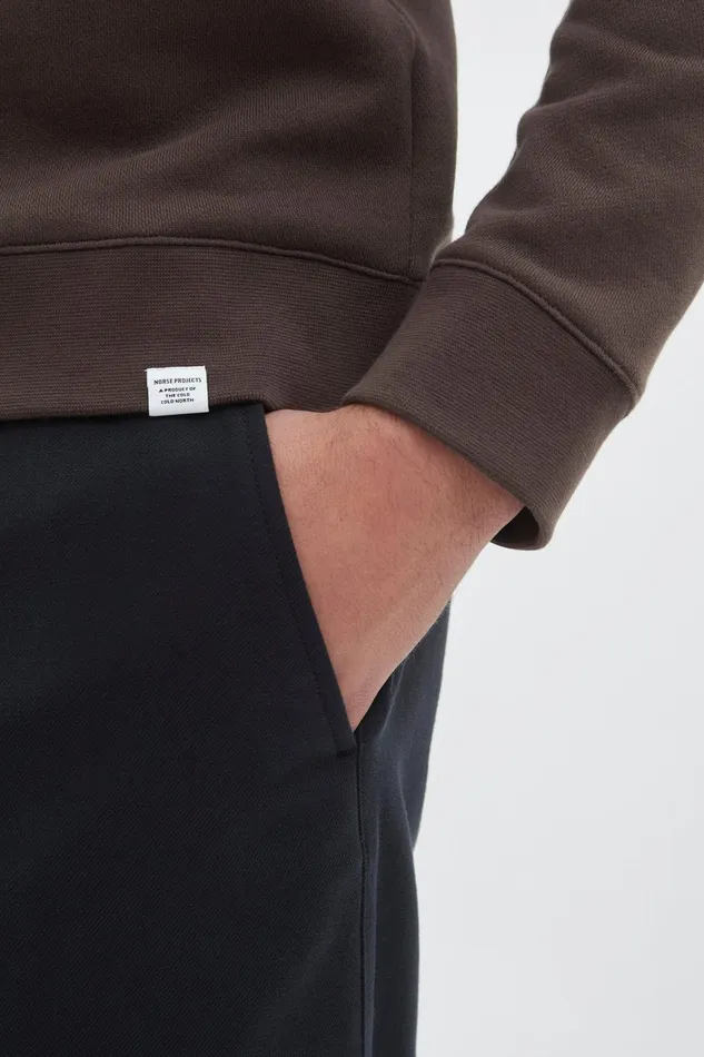 Men Aros Regular Light Stretch Chino Espresso Norse Projects Trousers