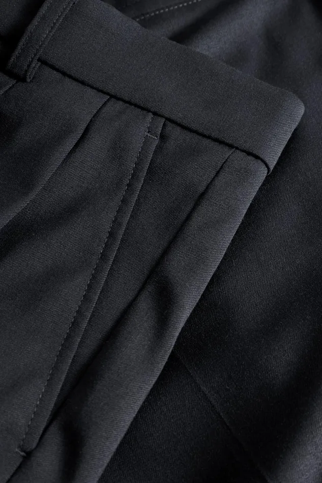 Men Benn Relaxed Light Wool Pleated Short Dark Navy Norse Projects Shorts
