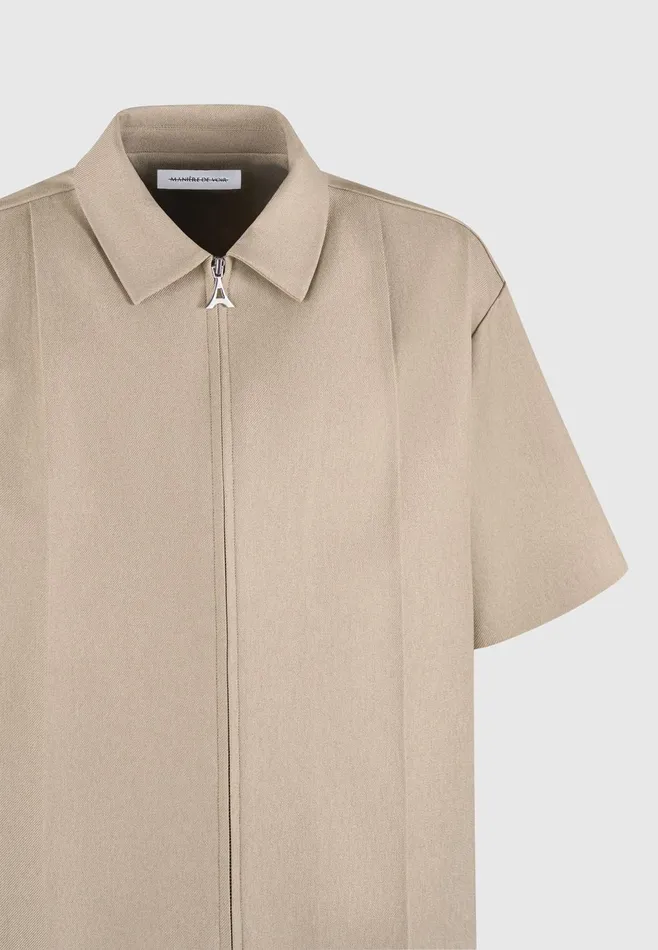 Men Manire De Voir Boxy Shirt With Crease Beige