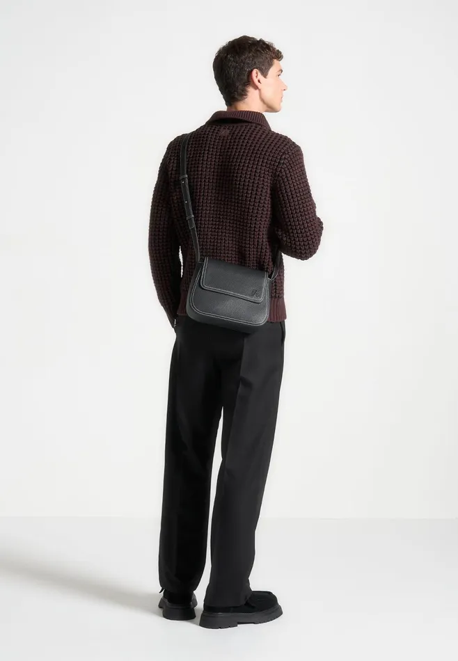 Men Manire De Voir Marseille Crossbody Bag Black