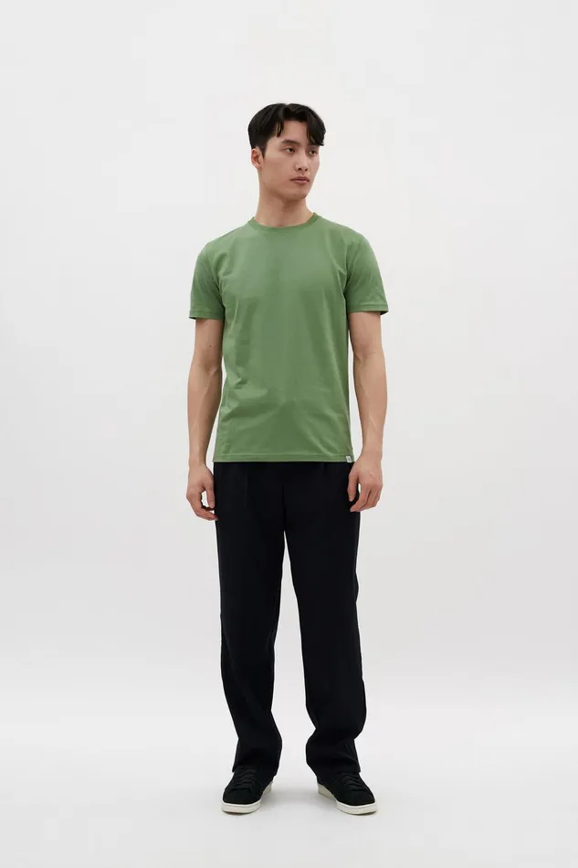 Men Niels Standard Tshirt Linden Green Norse Projects TShirts