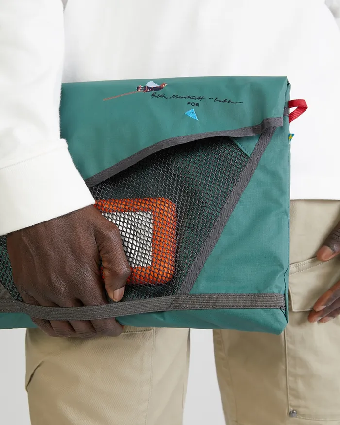 MenWomen 197 Retina Britta Medium Laptop Sleeve Britta MarakattLabba Deep Green Klttermusen Gear Bags and Organisers