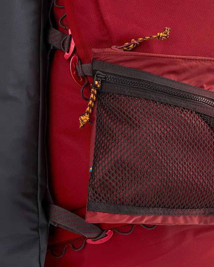 MenWomen Algir Medium Accessory Bag Burnt Russet Klttermusen Gear Bags and Organisers
