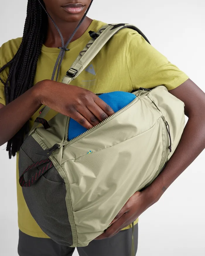 MenWomen Gjalp Functional Backpack 18L Raven Klttermusen SingleDay Backpacks 1832l