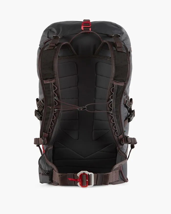 MenWomen Hner Alpin Mountaineering Backpack 42L Raven Klttermusen MultiDay Backpacks 32100l