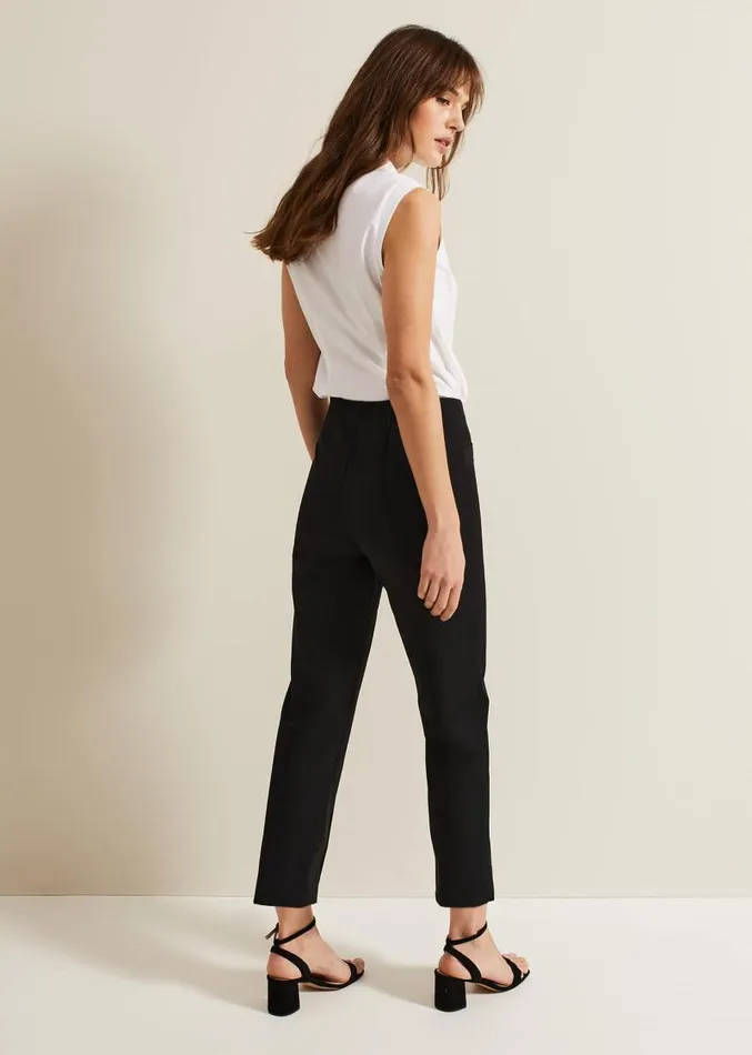 Miah Capri Trousers Black Women Phase Eight Trousers