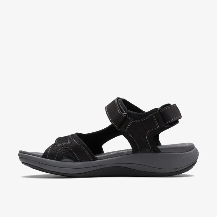 Mira Bay Black Women Clarks Sandals and Flip Flops