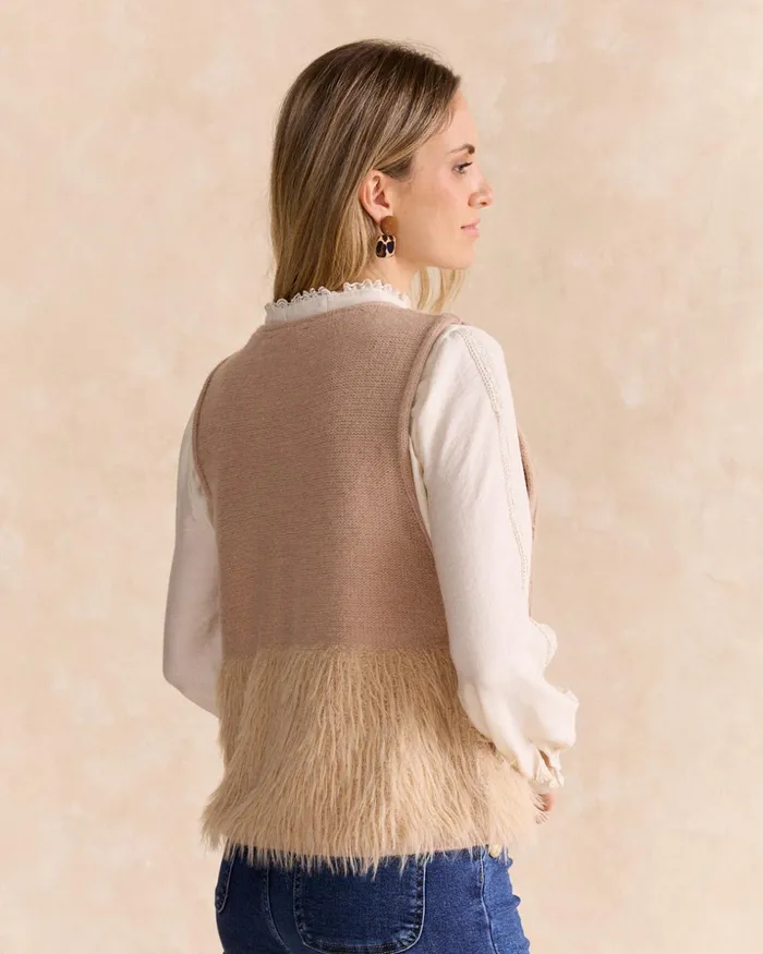 Polin Et Moi Mira Fur Vest Camel Women Cardigans And Sweaters Polin Et Moi Mira Fur Vest Camel Women Cardigans And Sweaters