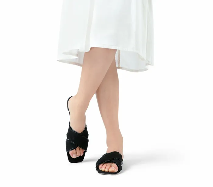 Repetto Womens Mules Poline Mules Black
