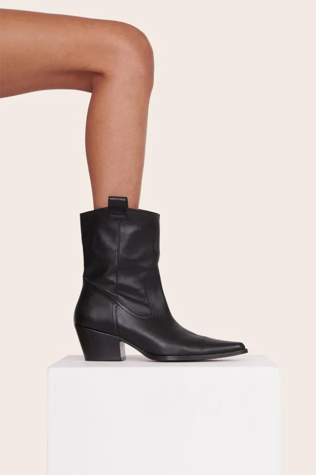 STAUD Boots Women STAUD JUNE BOOT BLACK STAUD Boots Women STAUD JUNE BOOT BLACK