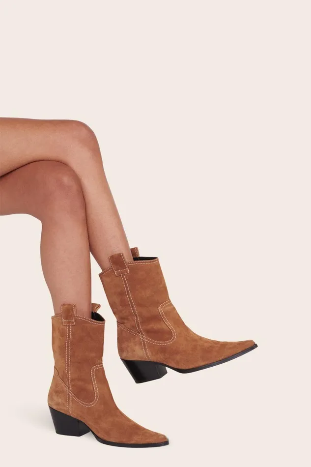 STAUD Boots Women STAUD JUNE BOOT TAN SUEDE STAUD Boots Women STAUD JUNE BOOT TAN SUEDE