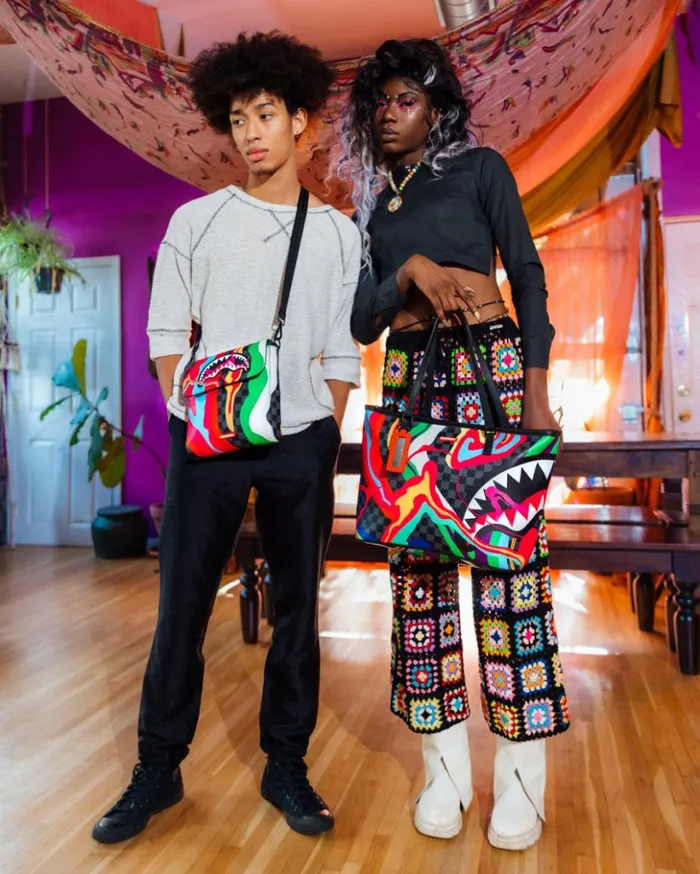 TRIPPY TAFFY LARGE SLING CROSSBODY Bags SPRAYGROUND