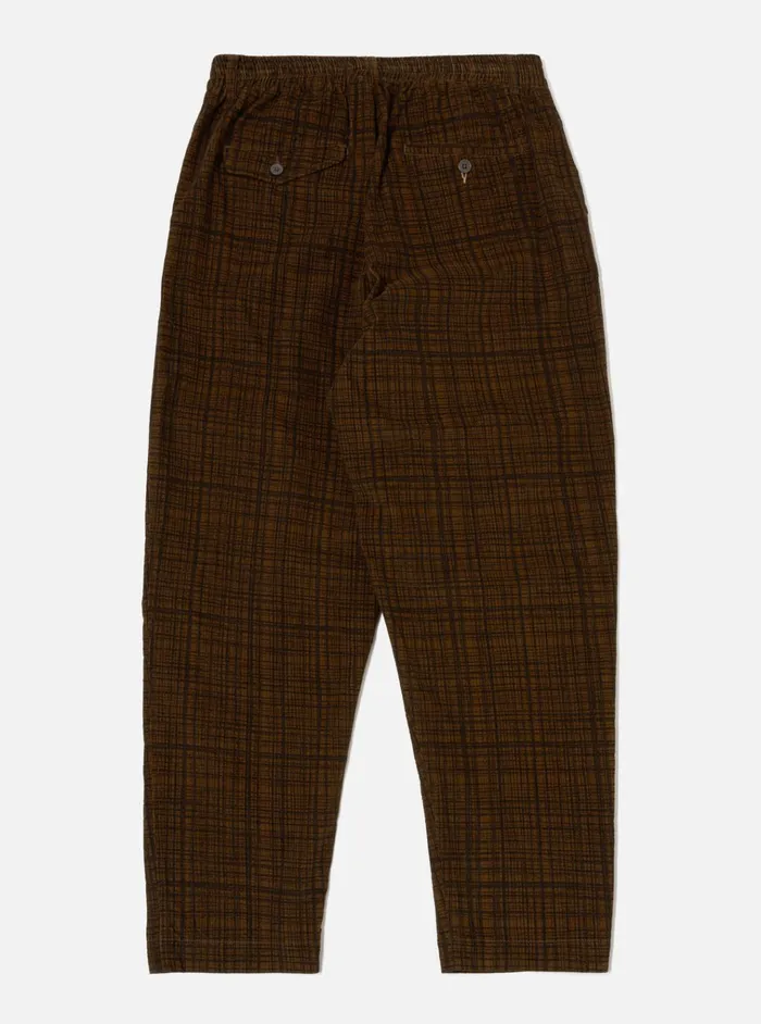 Trousers Men Universal Works Universal Works Pleated Track Pant In Brown Check Cord Seersucker